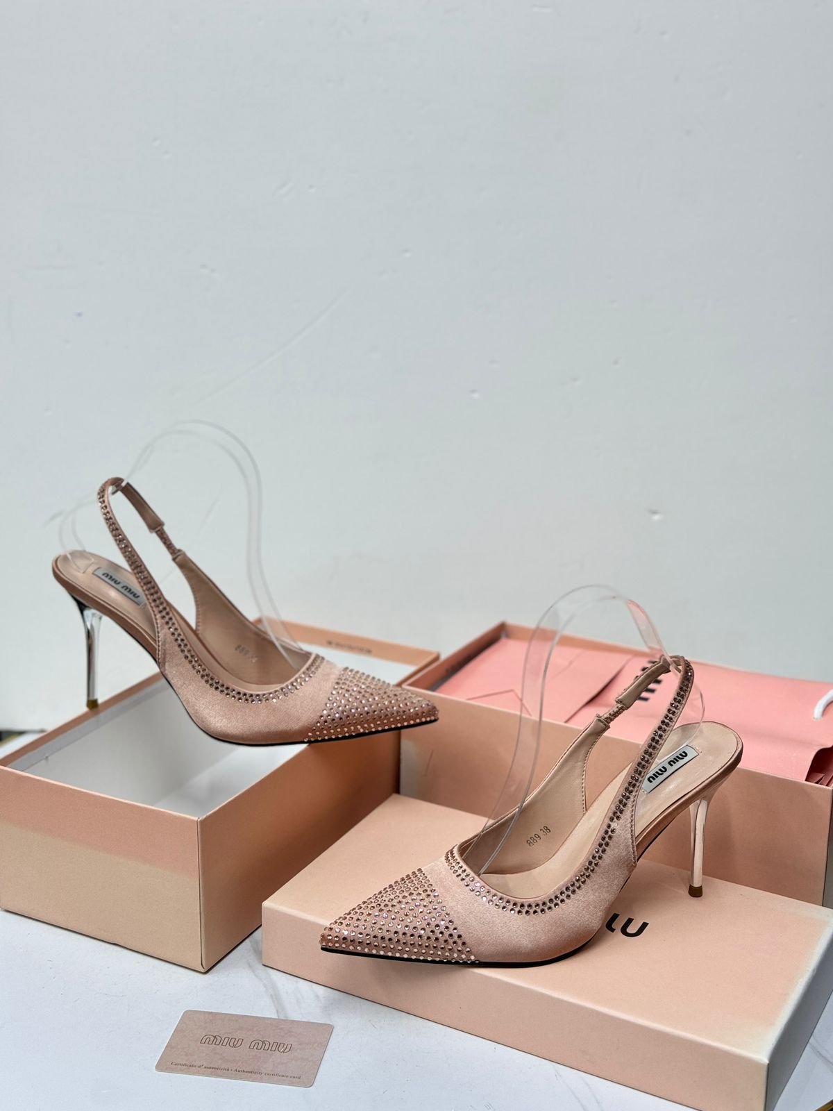 Miu Miu - الصورة 5