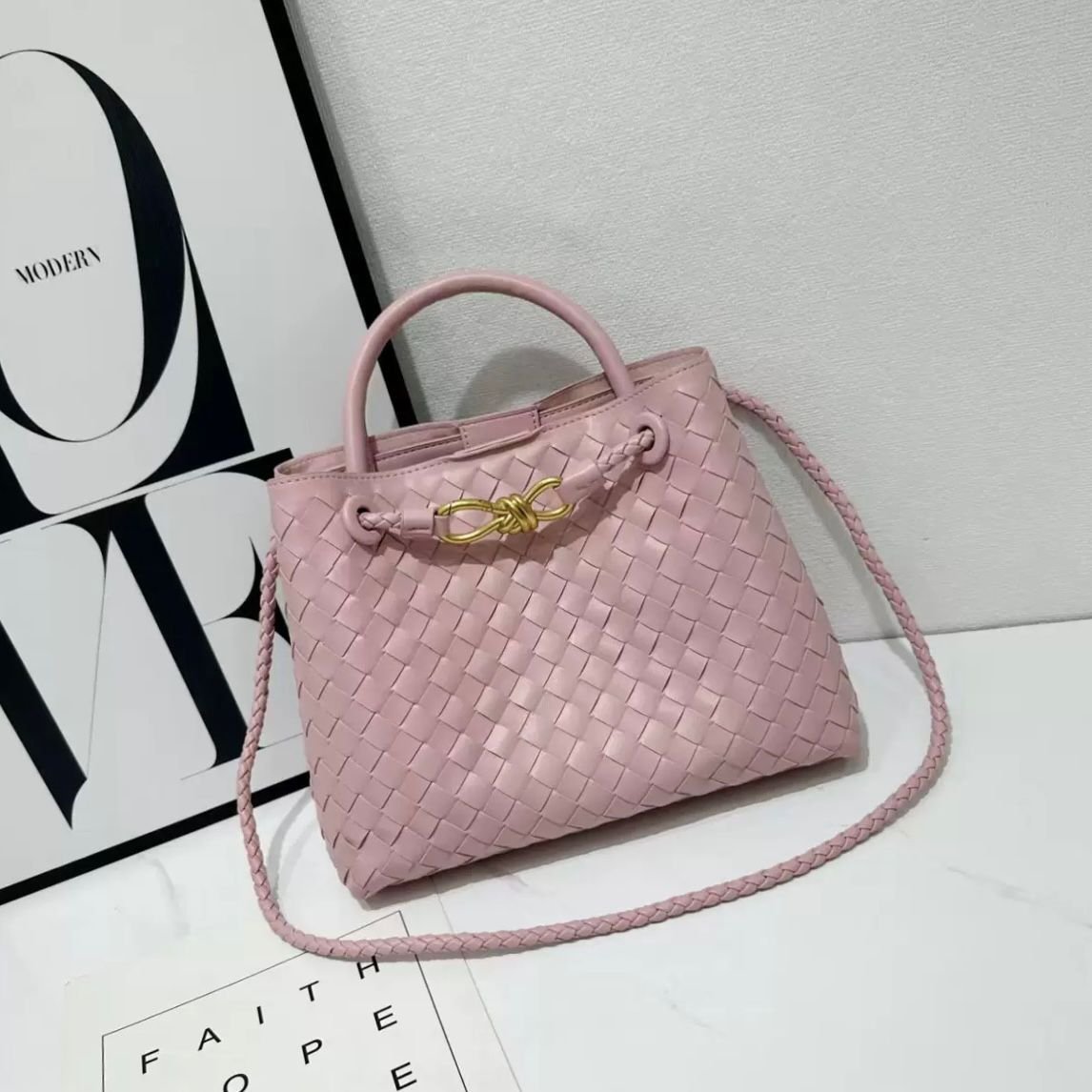 Bottega Veneta - الصورة 5
