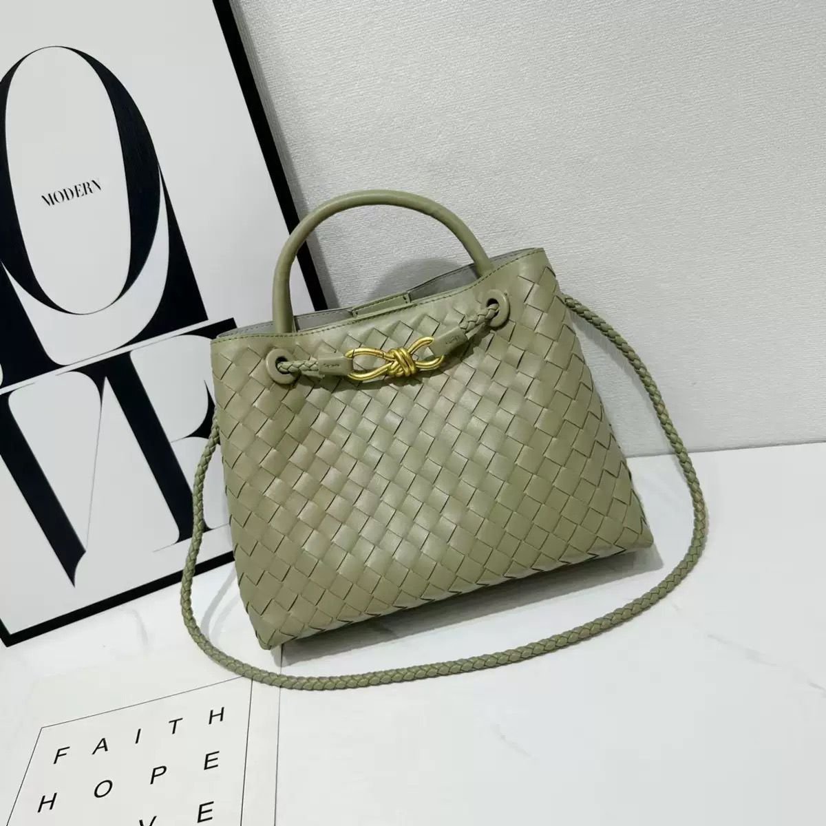 Bottega Veneta - الصورة 11