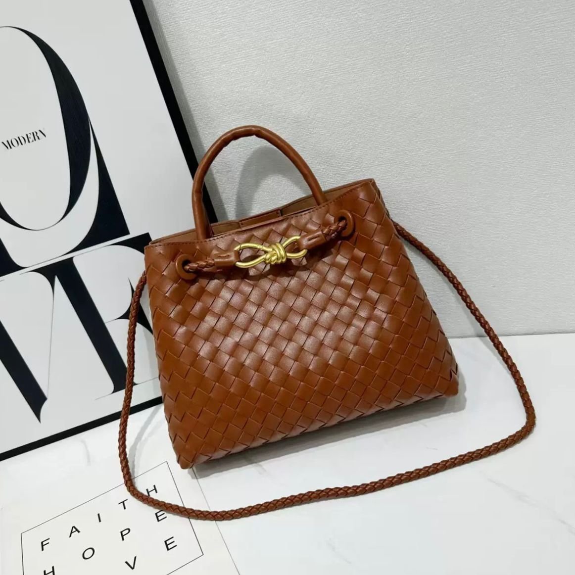 Bottega Veneta - الصورة 13