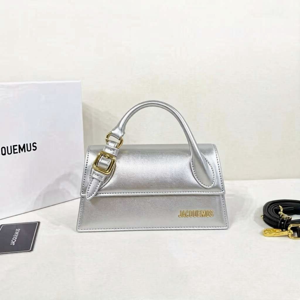 Jacquemus - الصورة 6