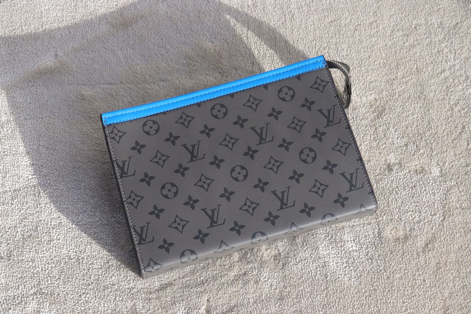 Louis Vuitton Pochette Voyage - الصورة 6