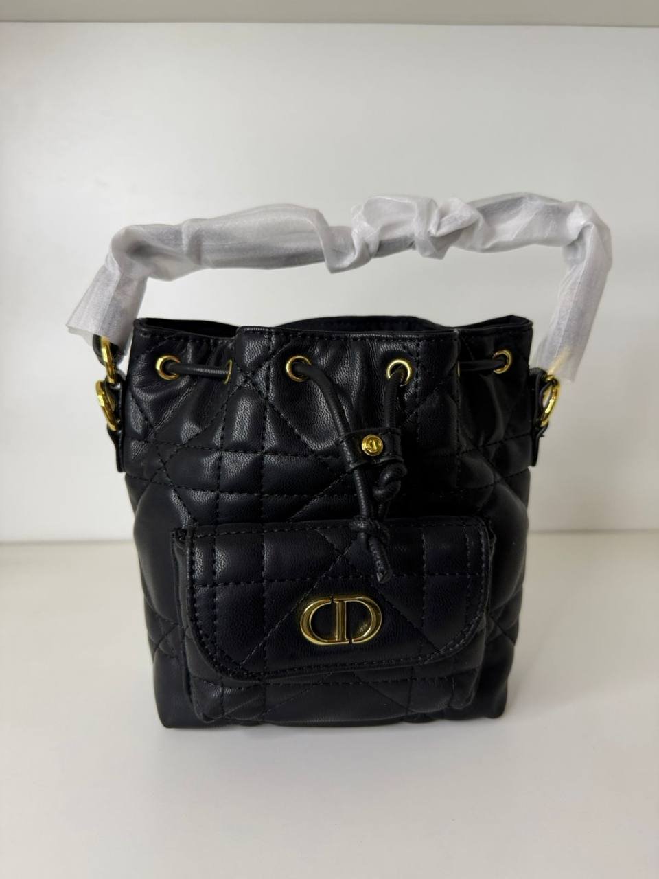 Dior Caro Bucke - الصورة 7