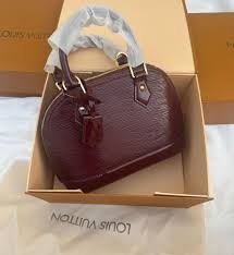 Louis Vuitton - الصورة 2